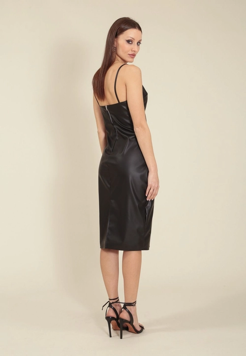 Vestido Alca Em Couro Sintetico Com Abertura No Busto