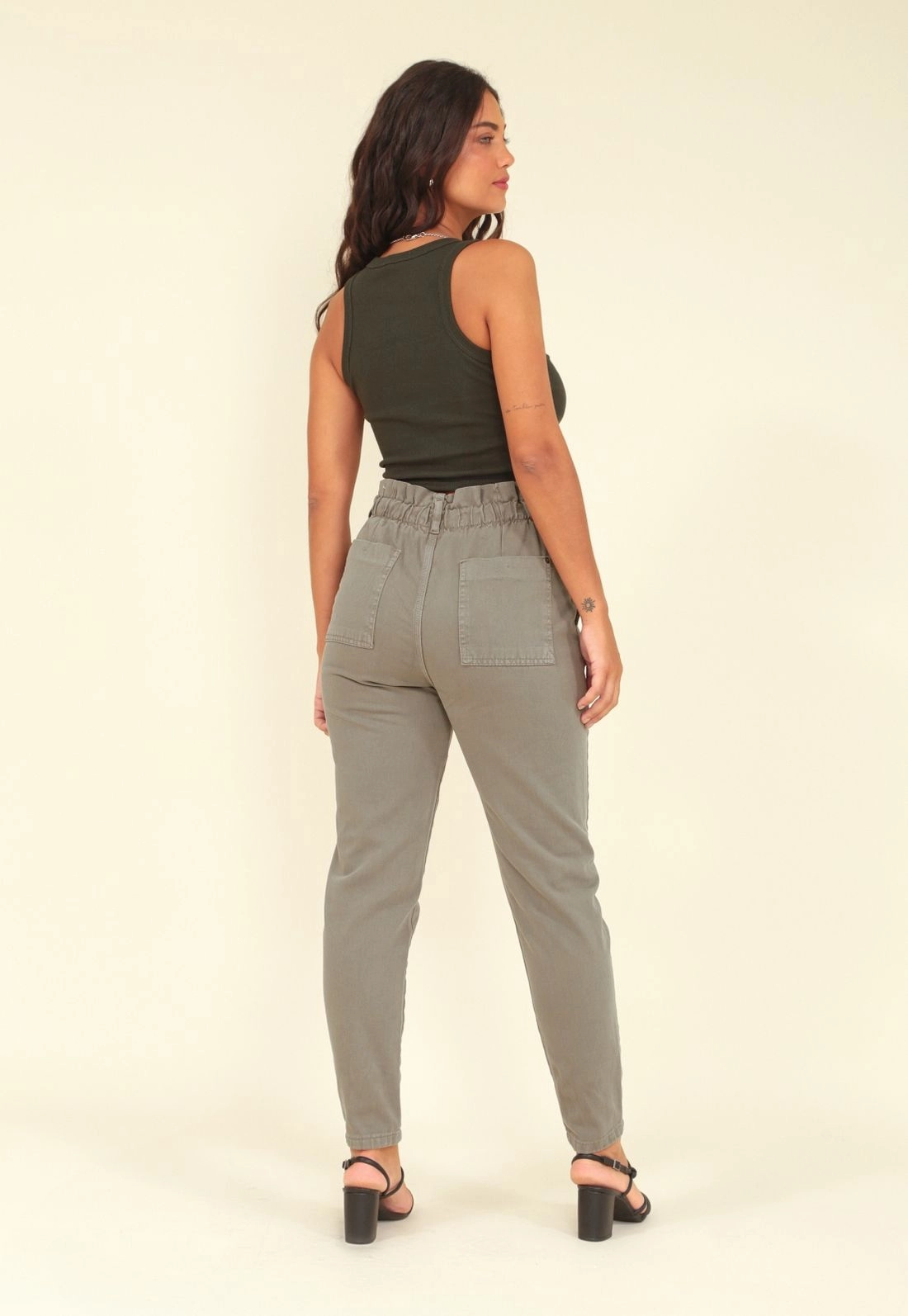 Calça Sarja Clochard Cintura Alta