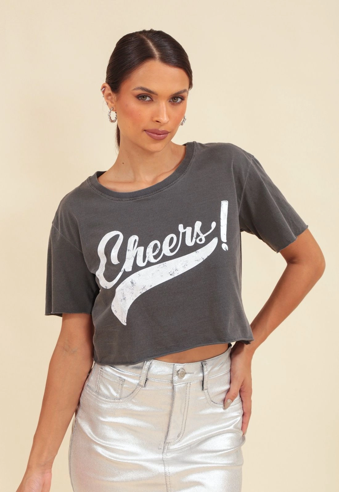 Blusa Cropped Estonado Cheers Em Meia Malha