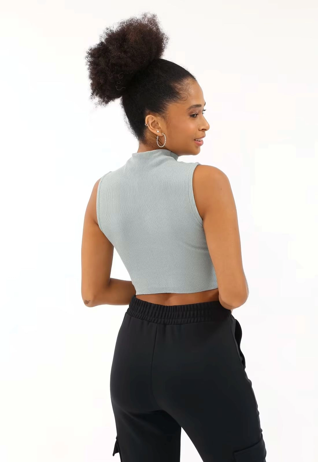Blusa Trico Sem Manga Gola Alta