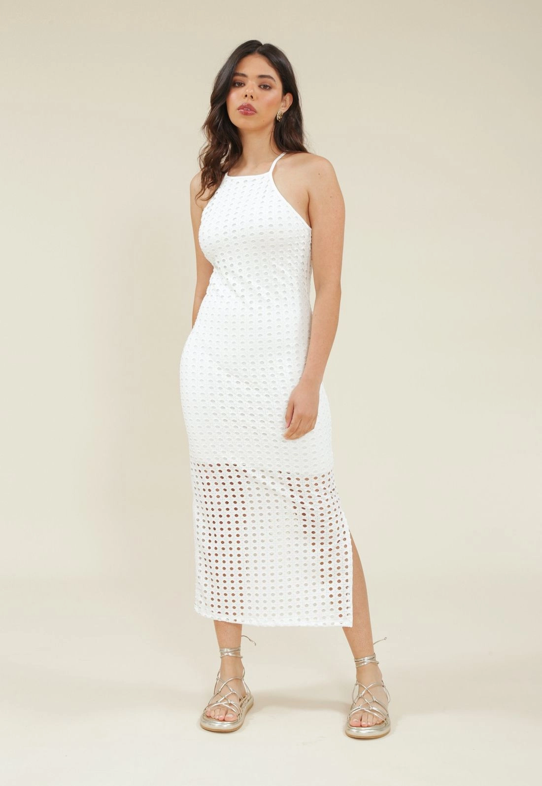 Vestido Midi Alça Cava Americana Em Malha Vazada