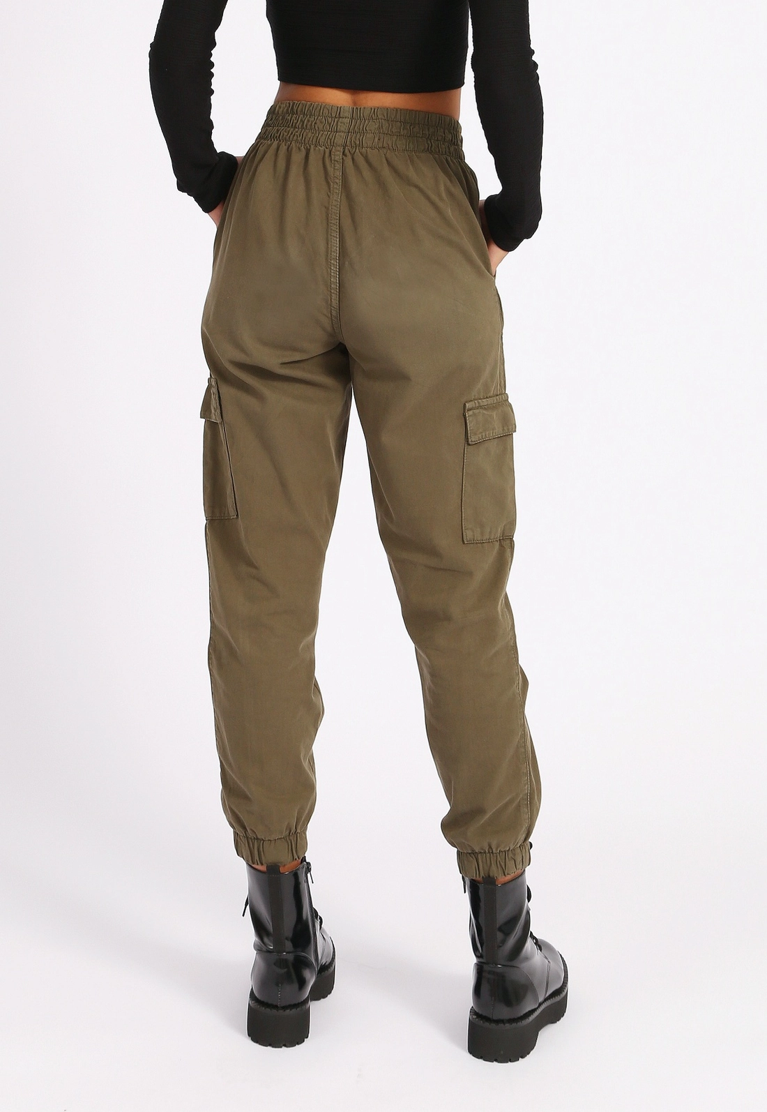 Calça Sarja Jogger Bolso Cargo
