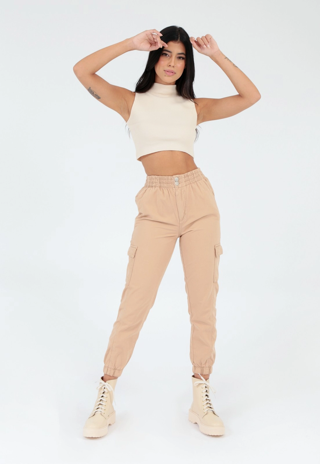 Calça Sarja Jogger Bolso Cargo