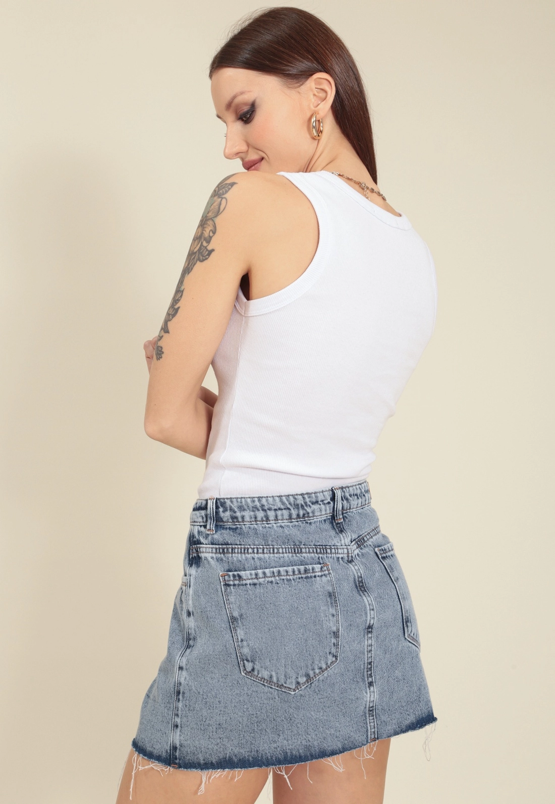 Saia Jeans Curta Cintura Média