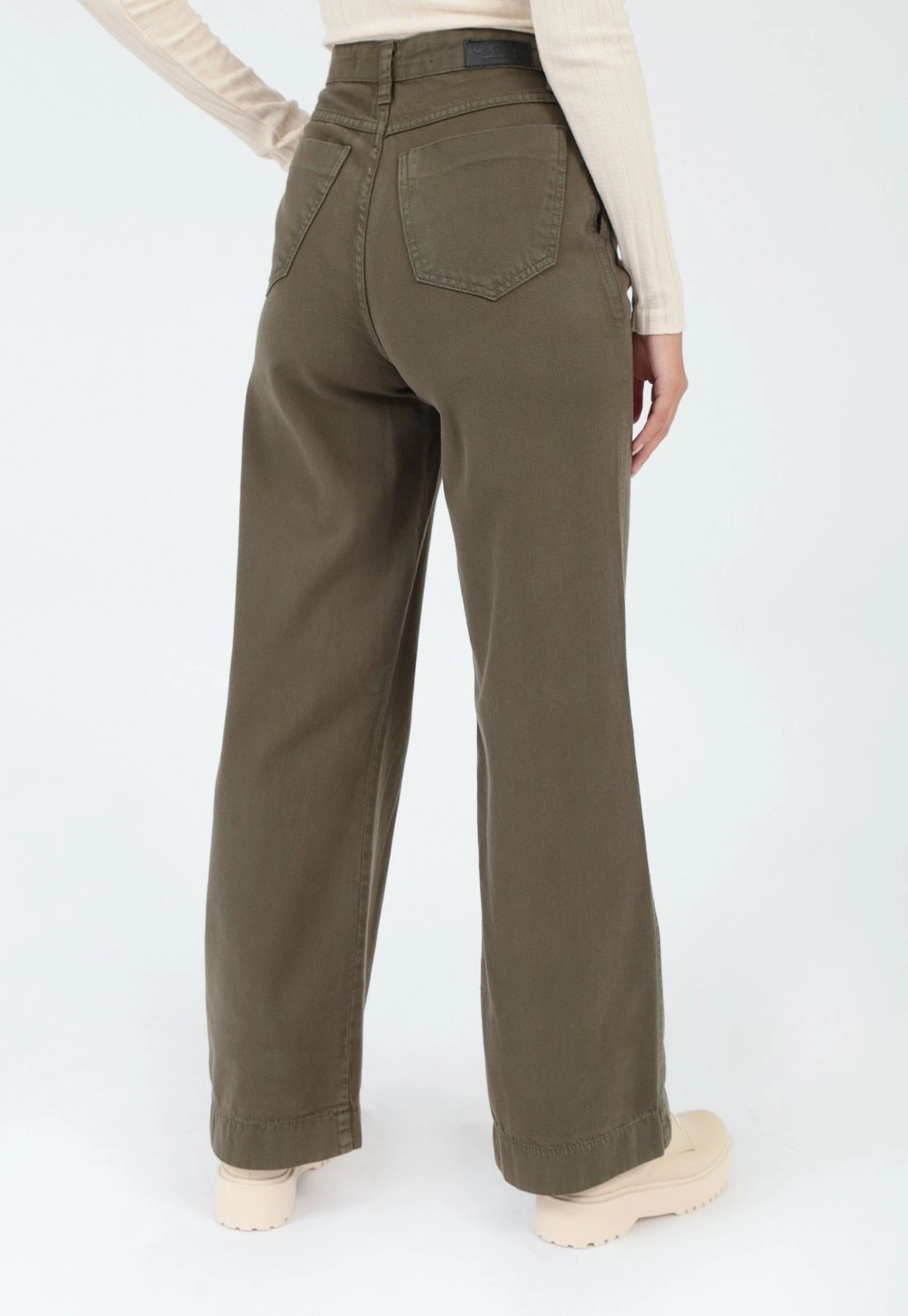 Calça Sarja Wide Leg Bolso Faca