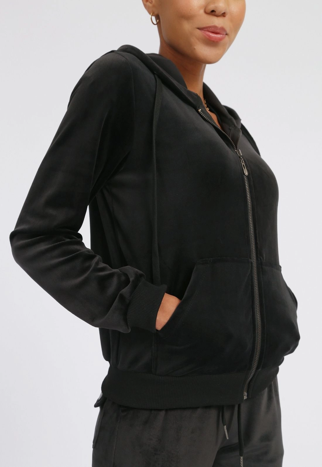 Jaqueta Bomber Veludo Lisa