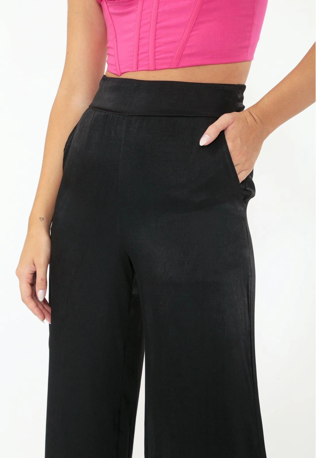 Calça Rayon Cetim Reta Bolso Faca