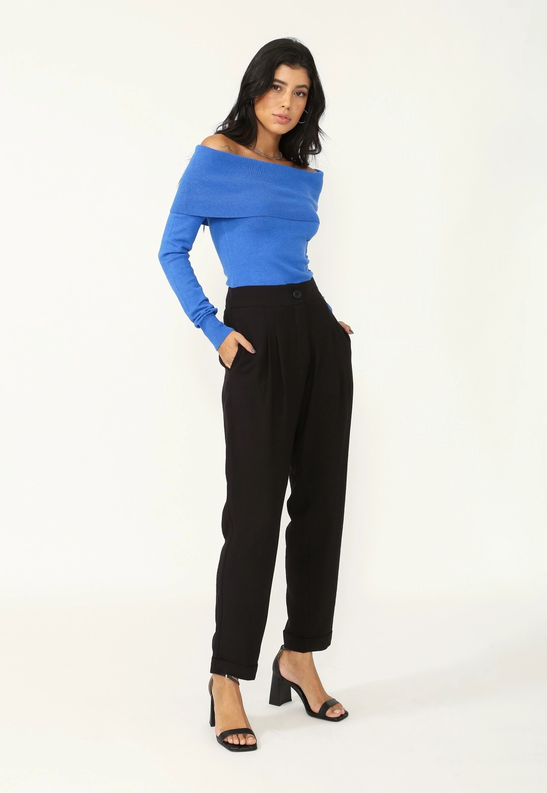 Blusa Tricô Ombro a Ombro