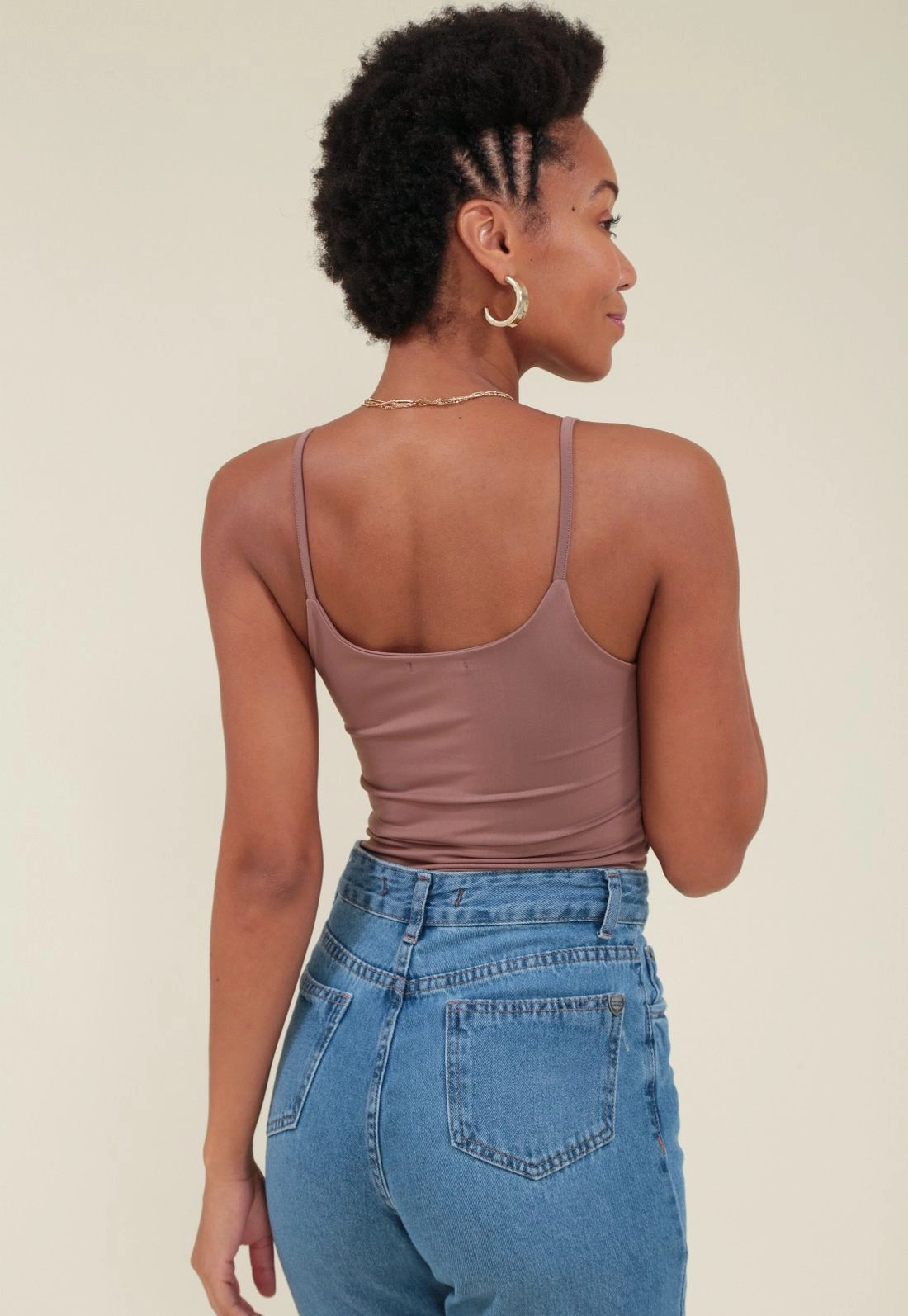 Blusa Regata Básica Malha Alça Finas