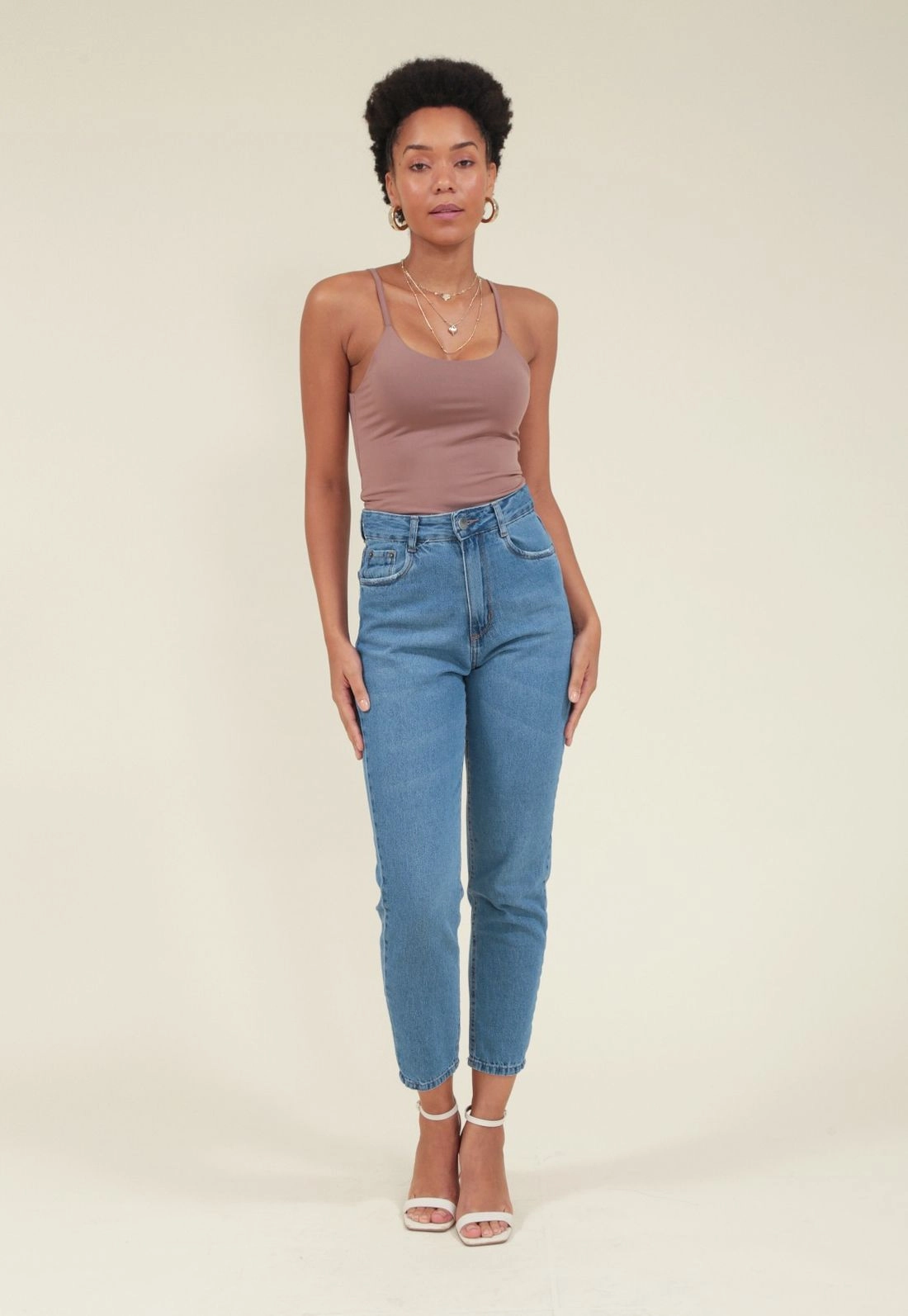 Blusa Regata Básica Malha Alça Finas