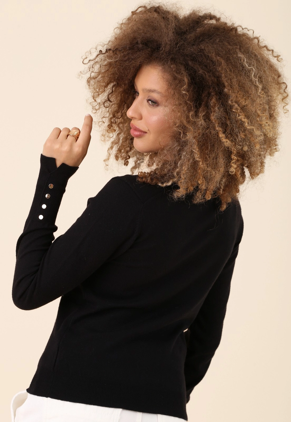Blusa Tricô Manga Longa Com Botões Punho