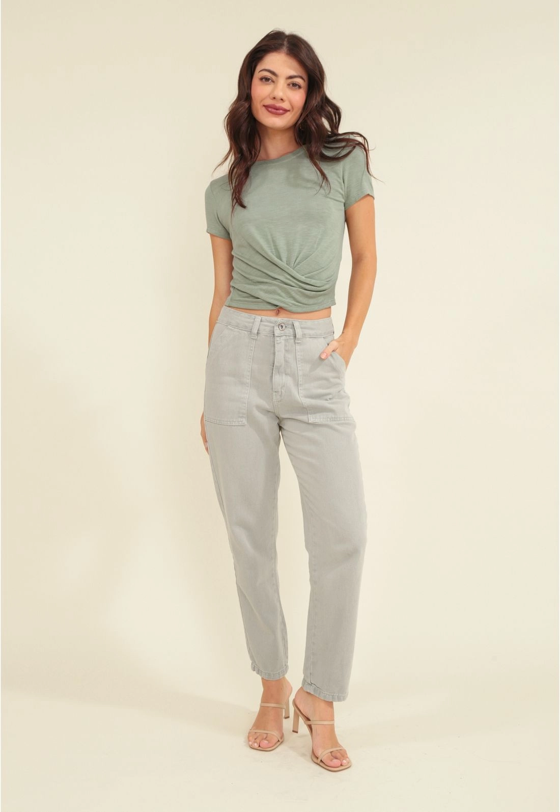 Calça Em Sarja Bolso Frontal