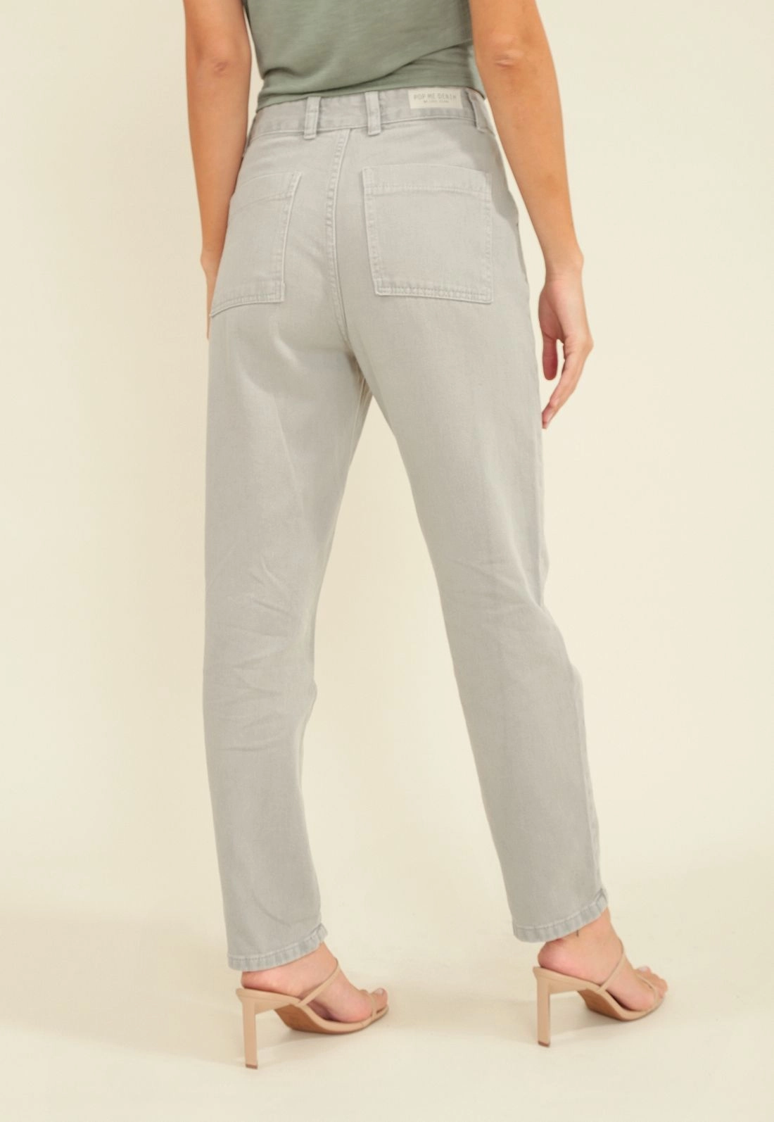 Calça Em Sarja Bolso Frontal