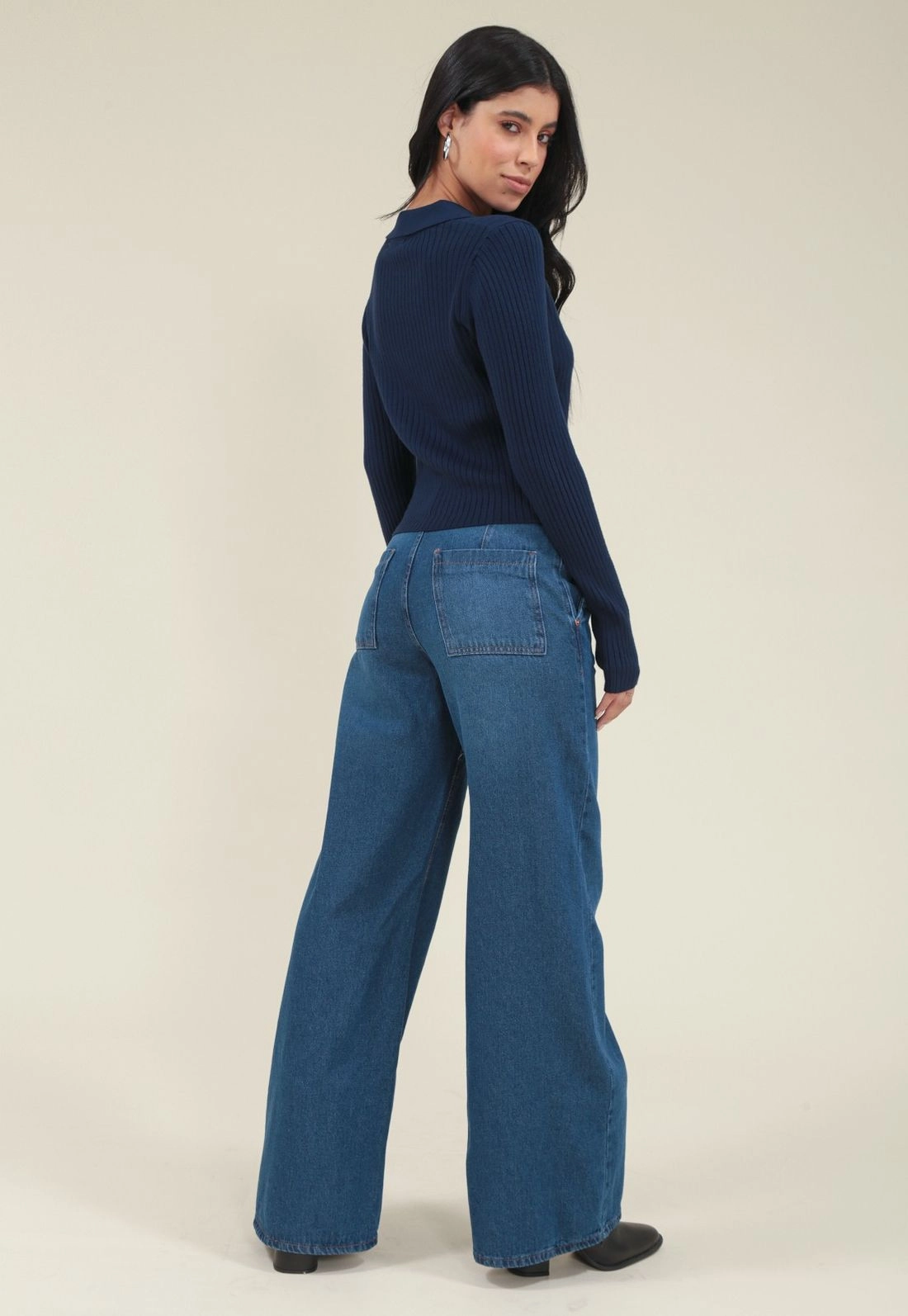Calça Jeans Wide Leg Bolso Faca