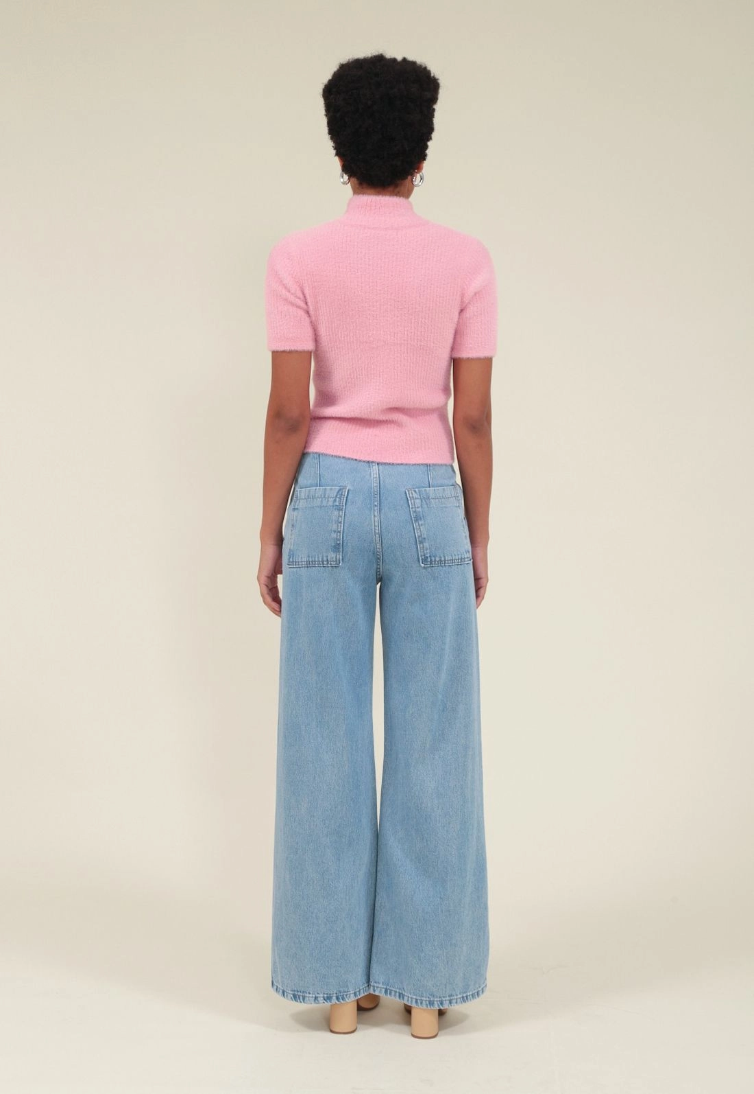 Calça Jeans Wide Leg Bolso Faca