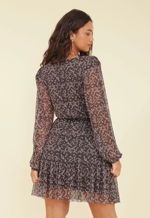 Vestido Curto Em Tule Animal Print Manga Longa