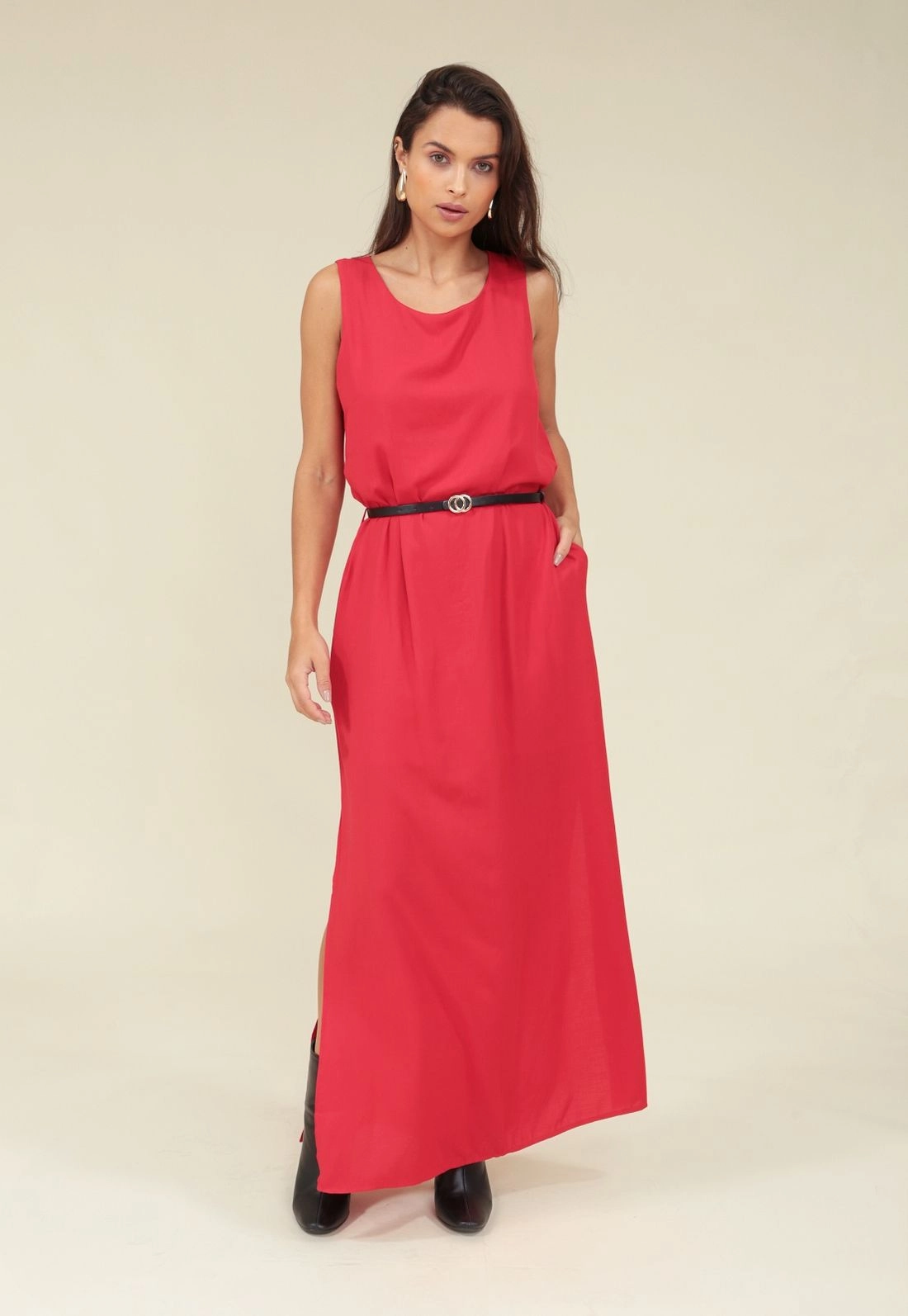 Vestido Viscolinho Longo Sem Manga Com Cinto
