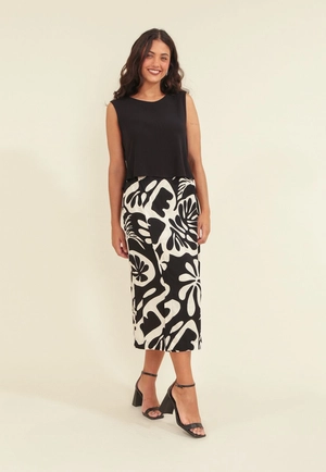 Saia Midi Em Viscose Floral Orgânico
