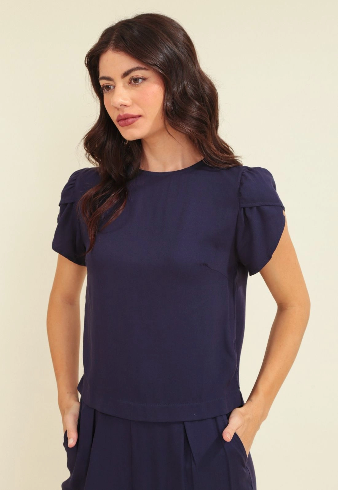 Blusa Viscose Twill Com Manga Curta Tulipa