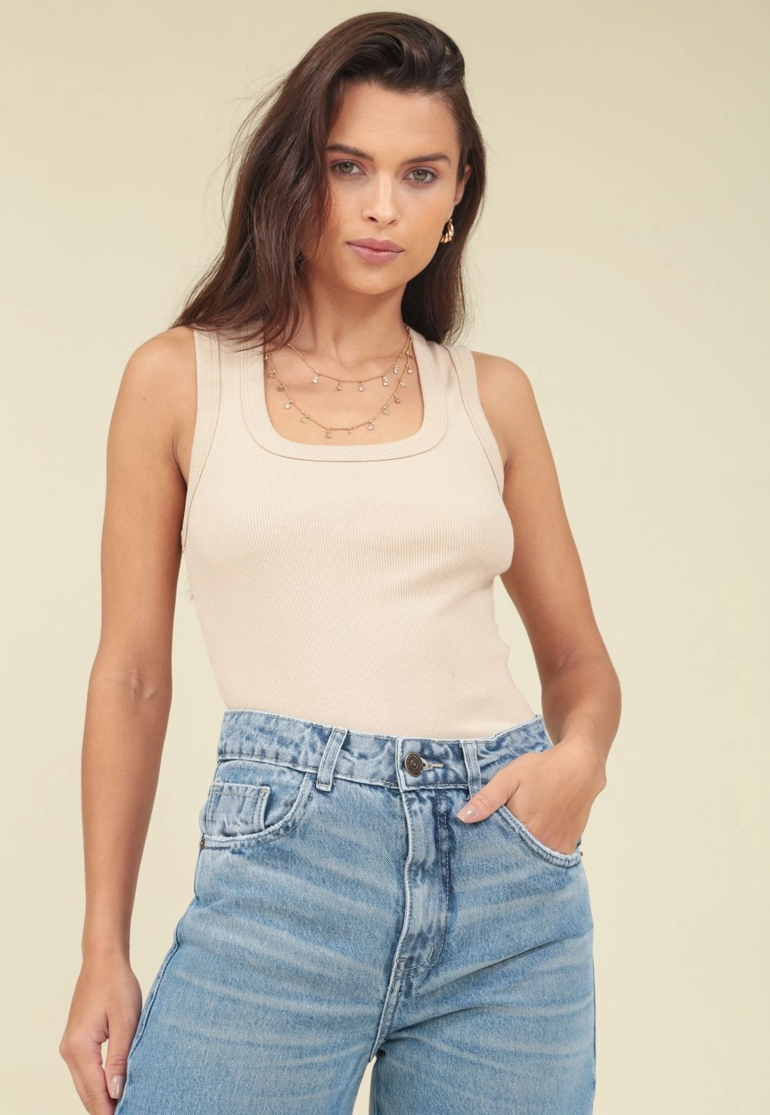 Calça Jeans Wide Com Lavagem Chá