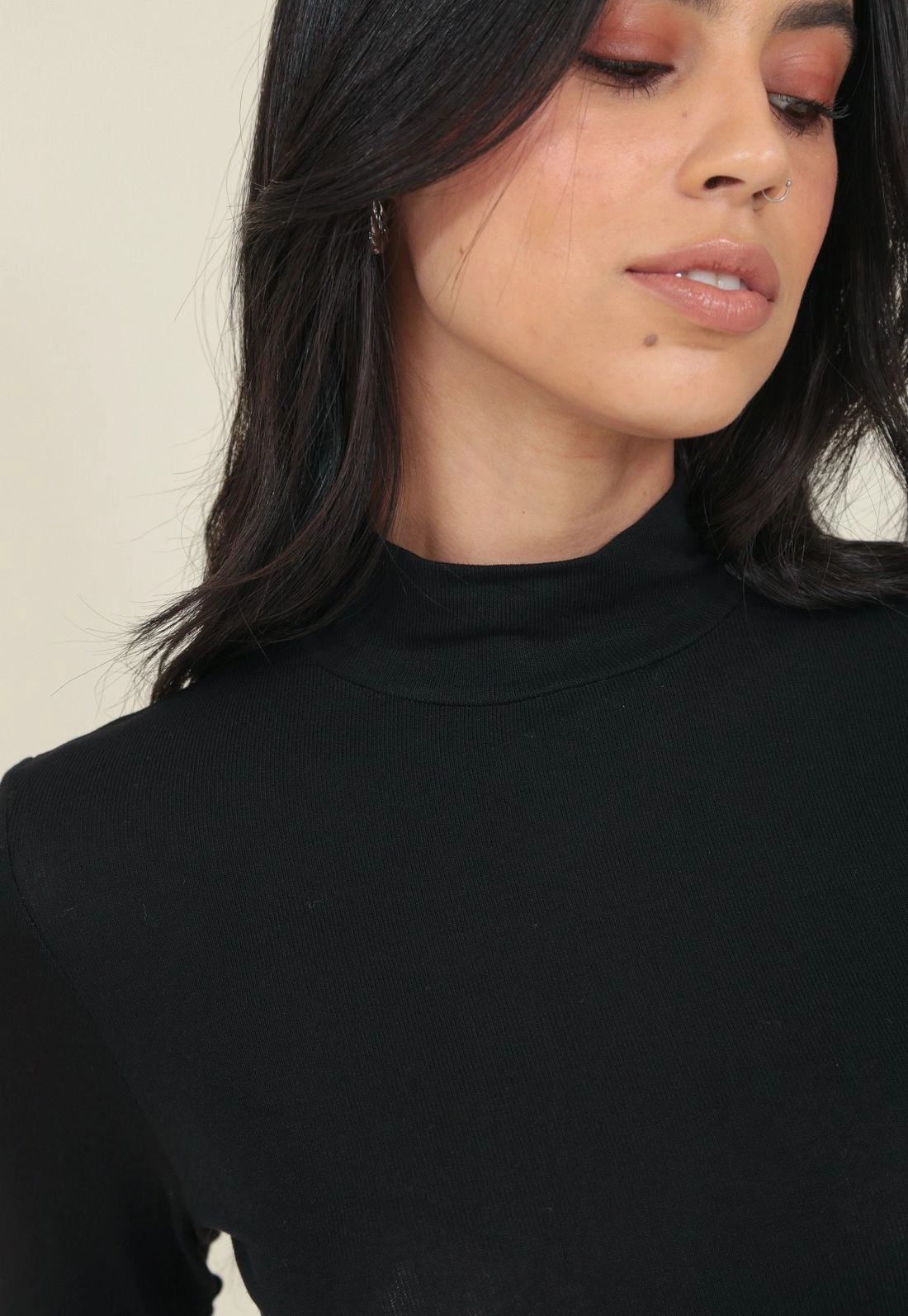 Blusa Básica Malha Tricô Manga Longa Gola Alta