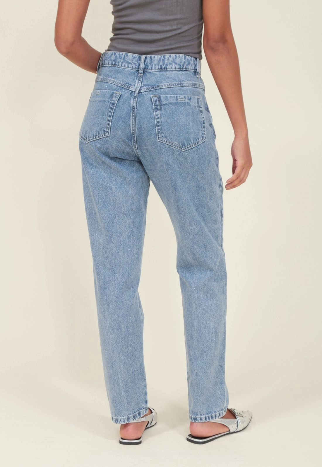 Calça Jeans Mom Com Glitter