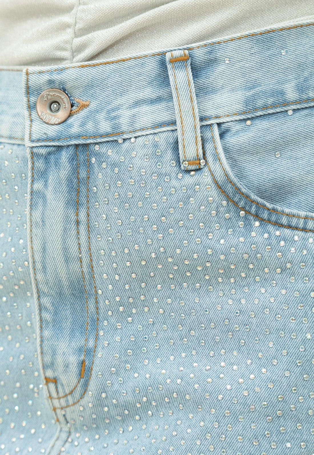 Saia Jeans Curta Com Aplicação De Strass