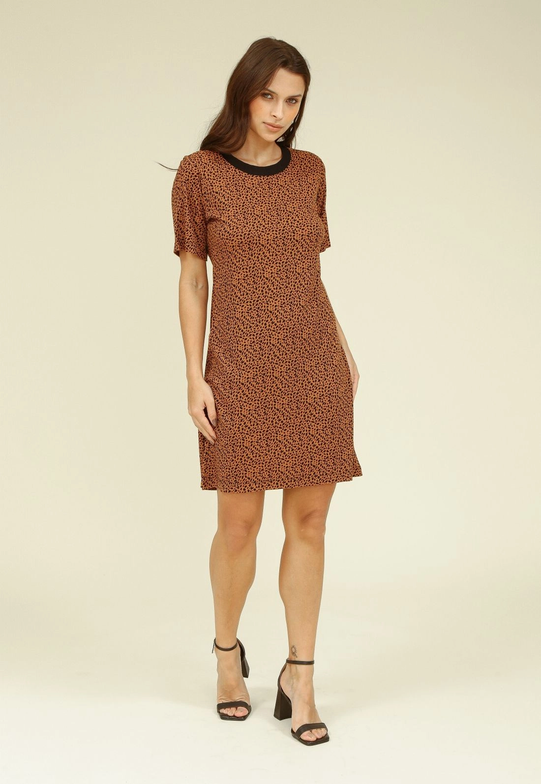 Vestido Curto Malha Ribana Estampado Mini Onça