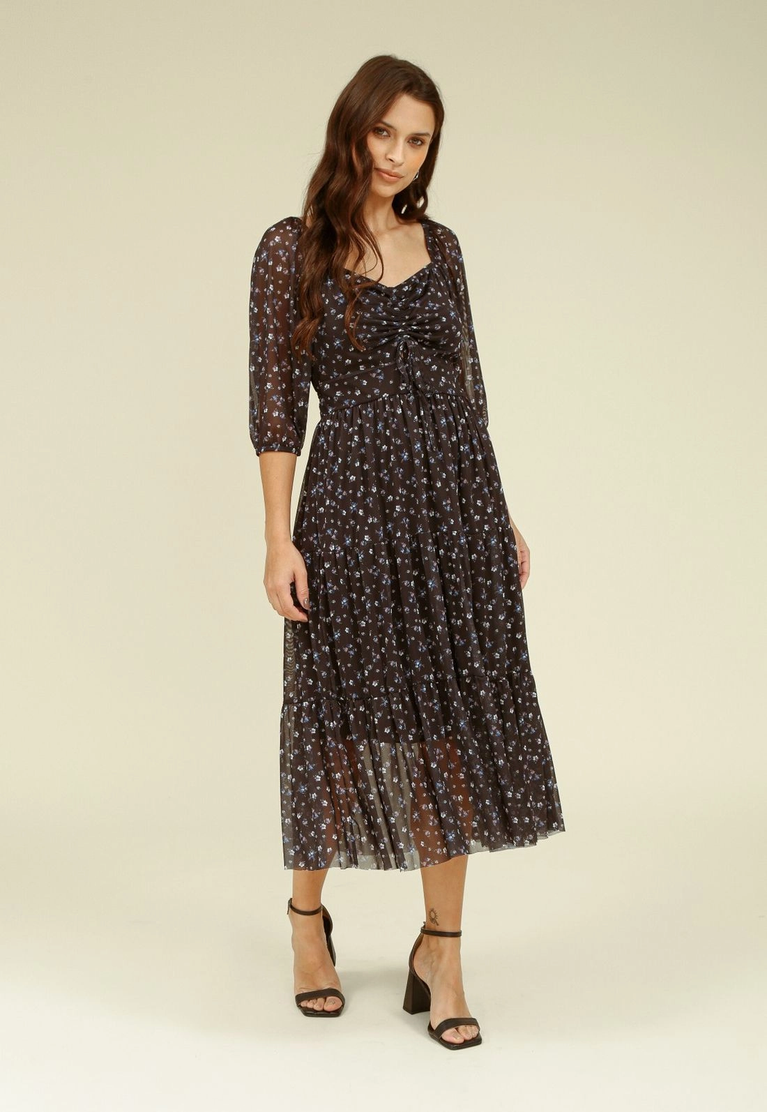 Vestido Midi Em Tule Estampado Liberty Com Franzido No Decote