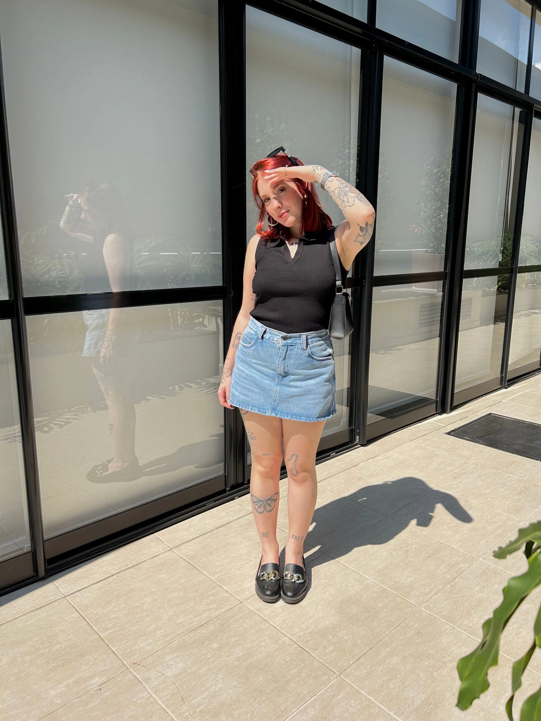 Short Saia Em Jeans Com Bolsos