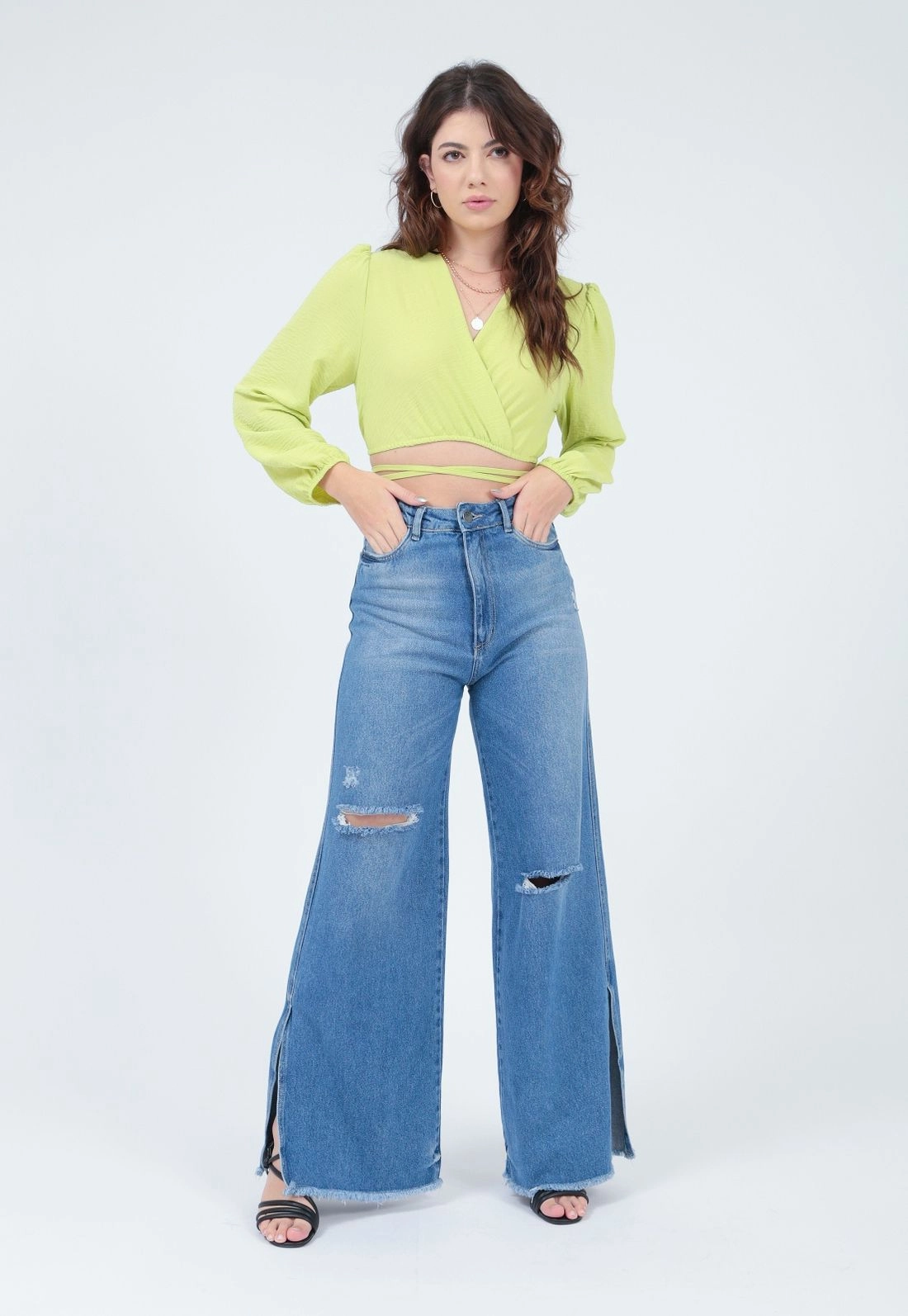 Calça Jeans Wide Leg Rasgo Fenda