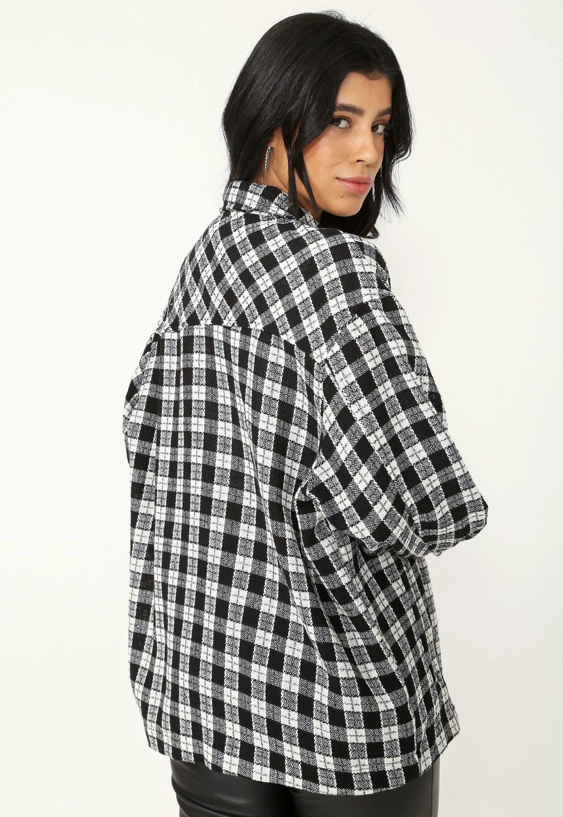 Overshirt Tweed Bolso Frente Manga Longa