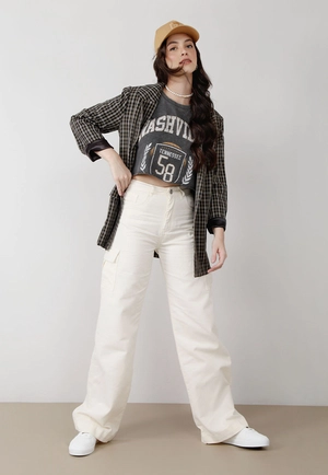 Calça Sarja Wide Leg Bolso Cargo