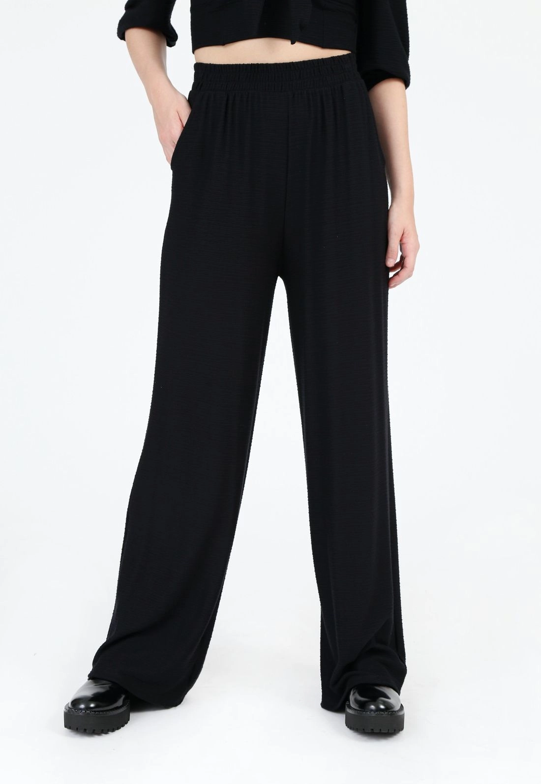 Calça Malha Pantalona Bolso