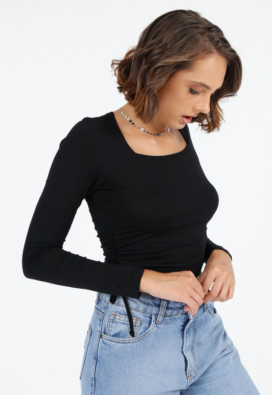 Blusa Decote Quadrado Puxador