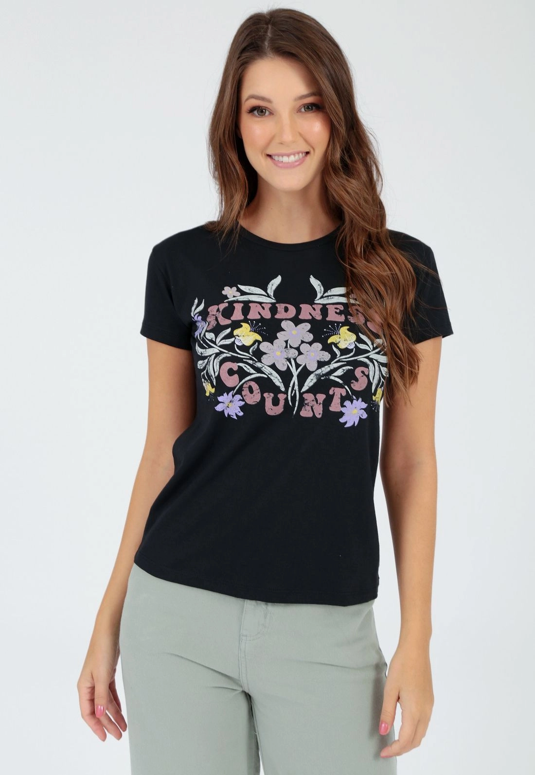 Blusa T-Shirt Flores Kindness