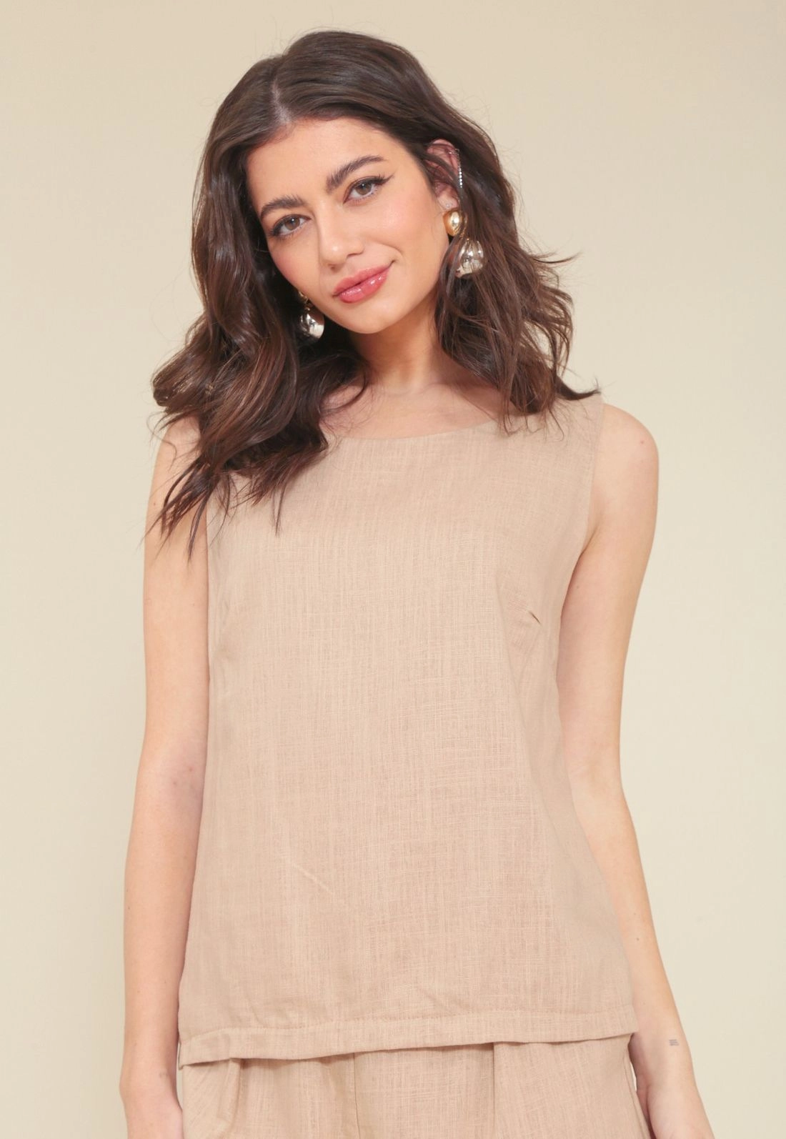 Blusa Regata Em Linho Abertura Costa