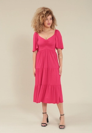 Vestido Malha Texturizada Manga Curta Com Franzido No Busto