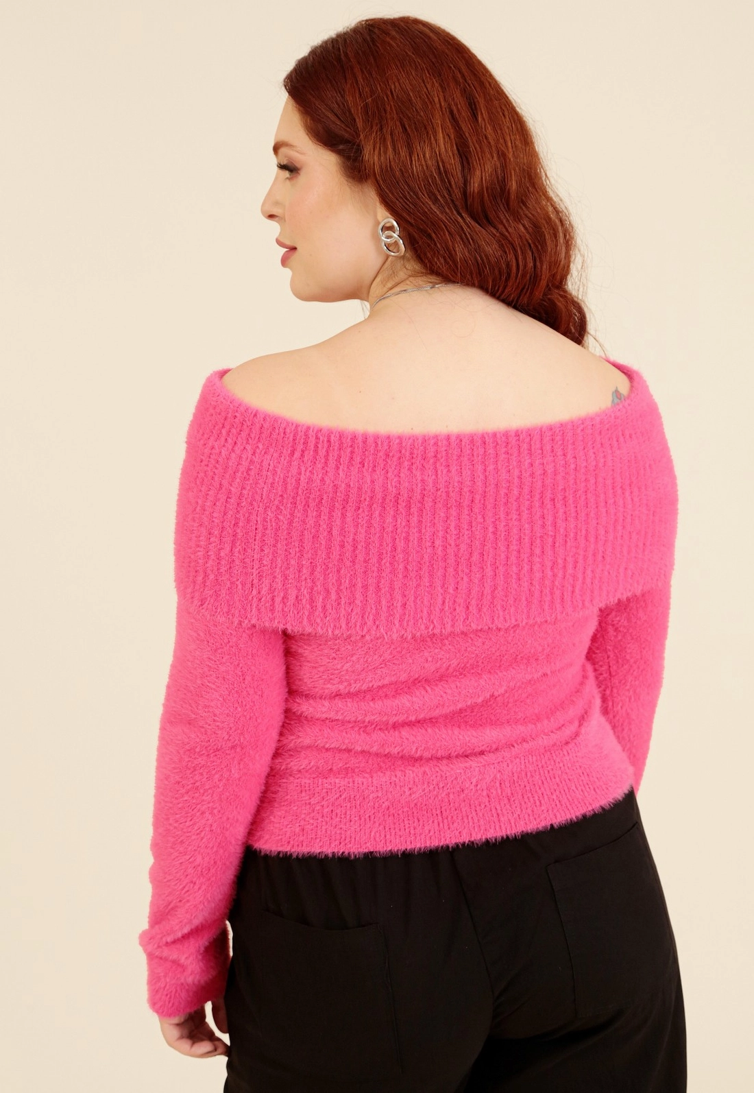 Blusa Tricô Pelinho Ombro A Ombro