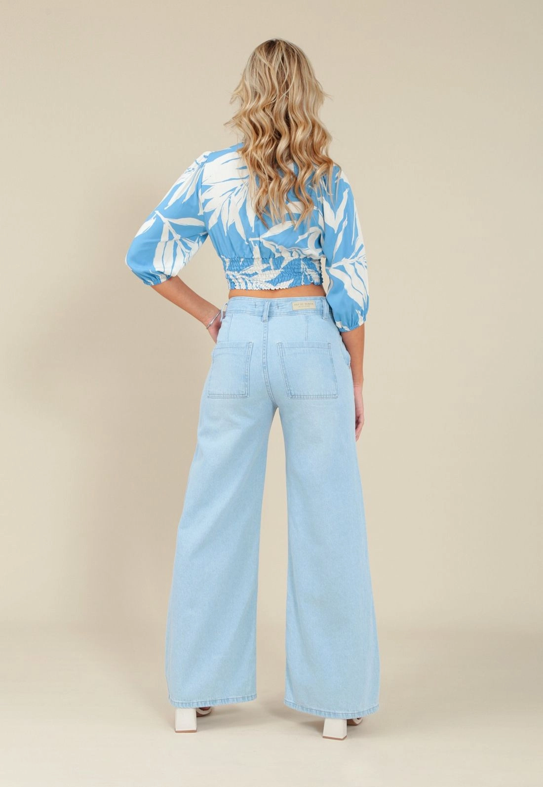 Calça Jeans Wide Leg Azul Claro