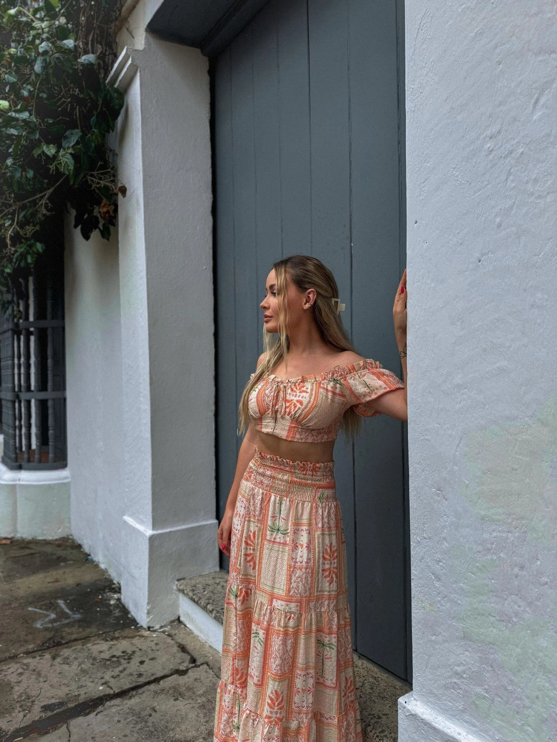 Cropped Viscose Lurex Manga Curta Com Franzido Estampa Oásis