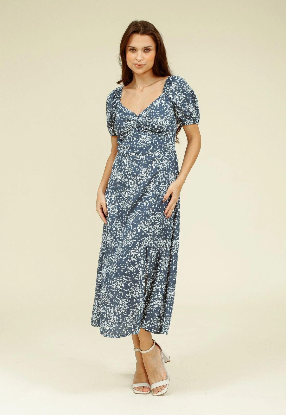 Vestido Midi Viscose Manga Curta Com Fenda Estampa Liberty Azul