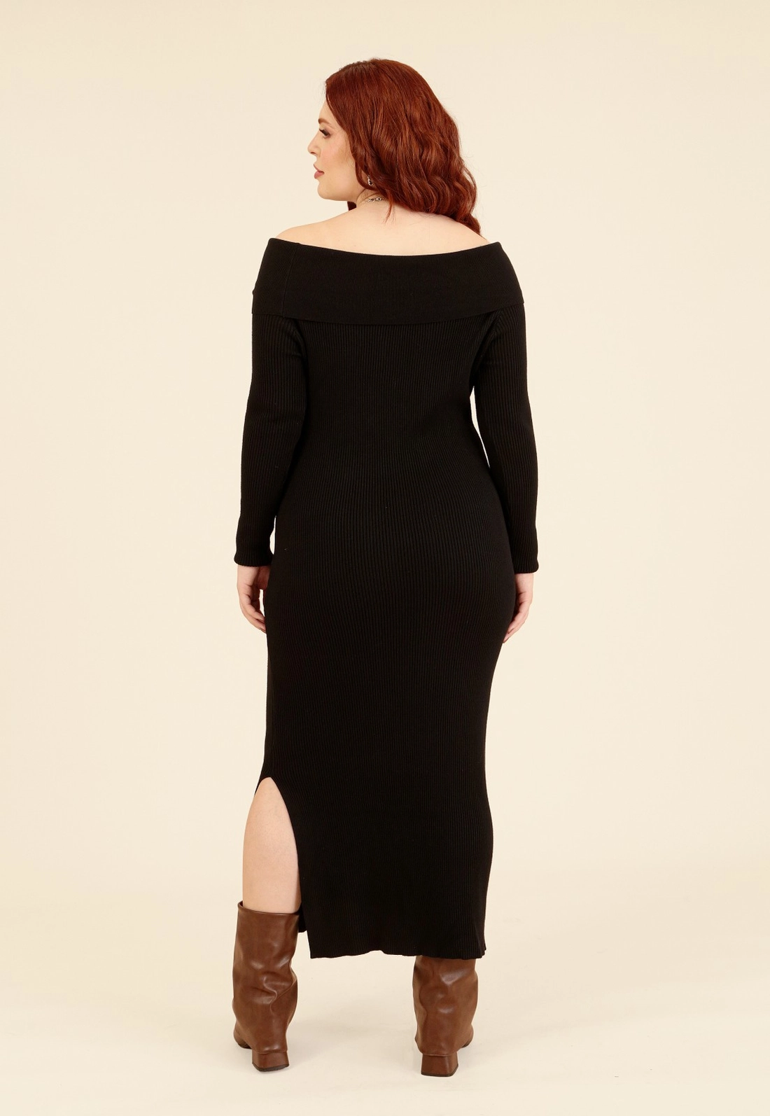 Vestido Midi Tricô Manga Longa Ombro A Ombro