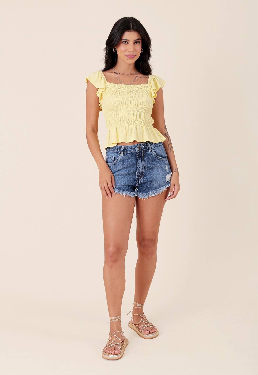 Blusa Em Malha Texturizada Com Lastex Manga Babados
