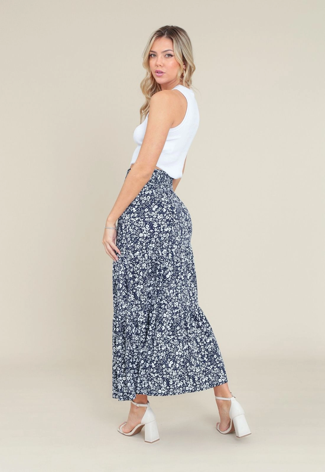 Saia Midi Malha Cós Com Elastex Estampa Floral Marinho