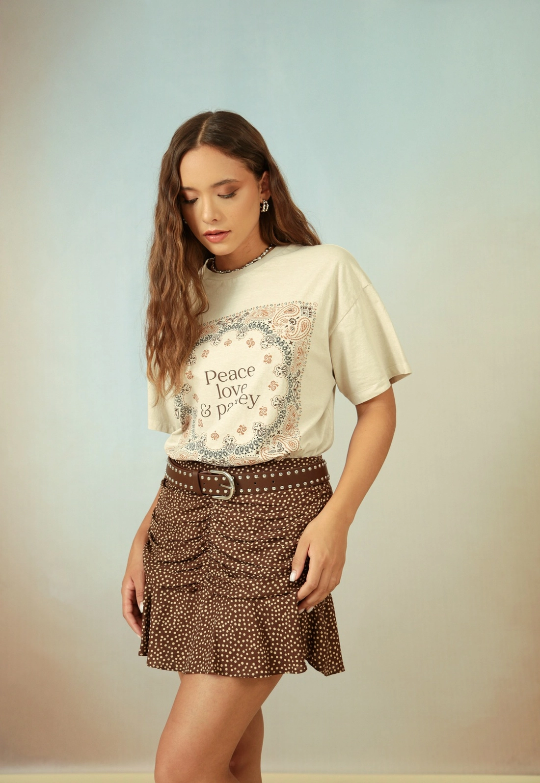 T-Shirt Oversized Em Meia Malha Estonada Paisley