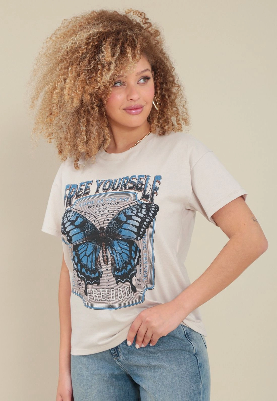 T-Shirt Em Meia Malha Borboleta