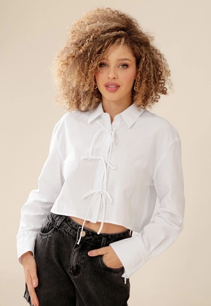 Camisa Cropped Em Algodão Com Laço Manga Longa