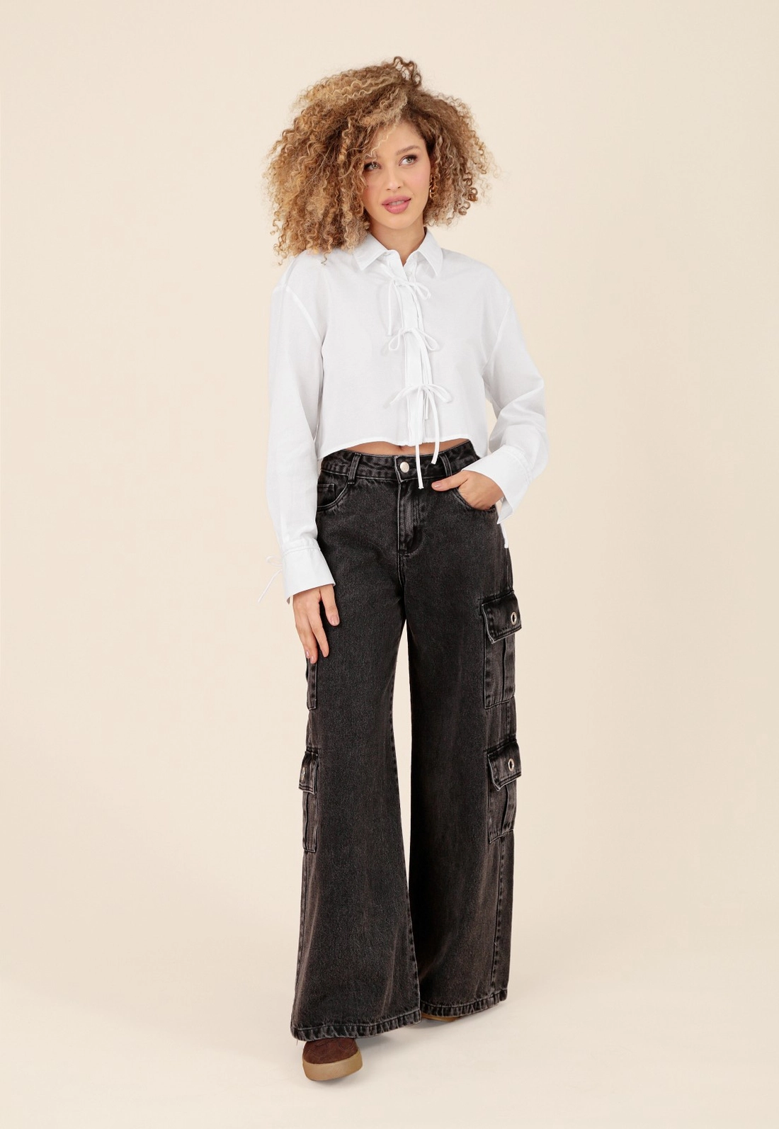 Camisa Cropped Em Algodão Com Laço Manga Longa
