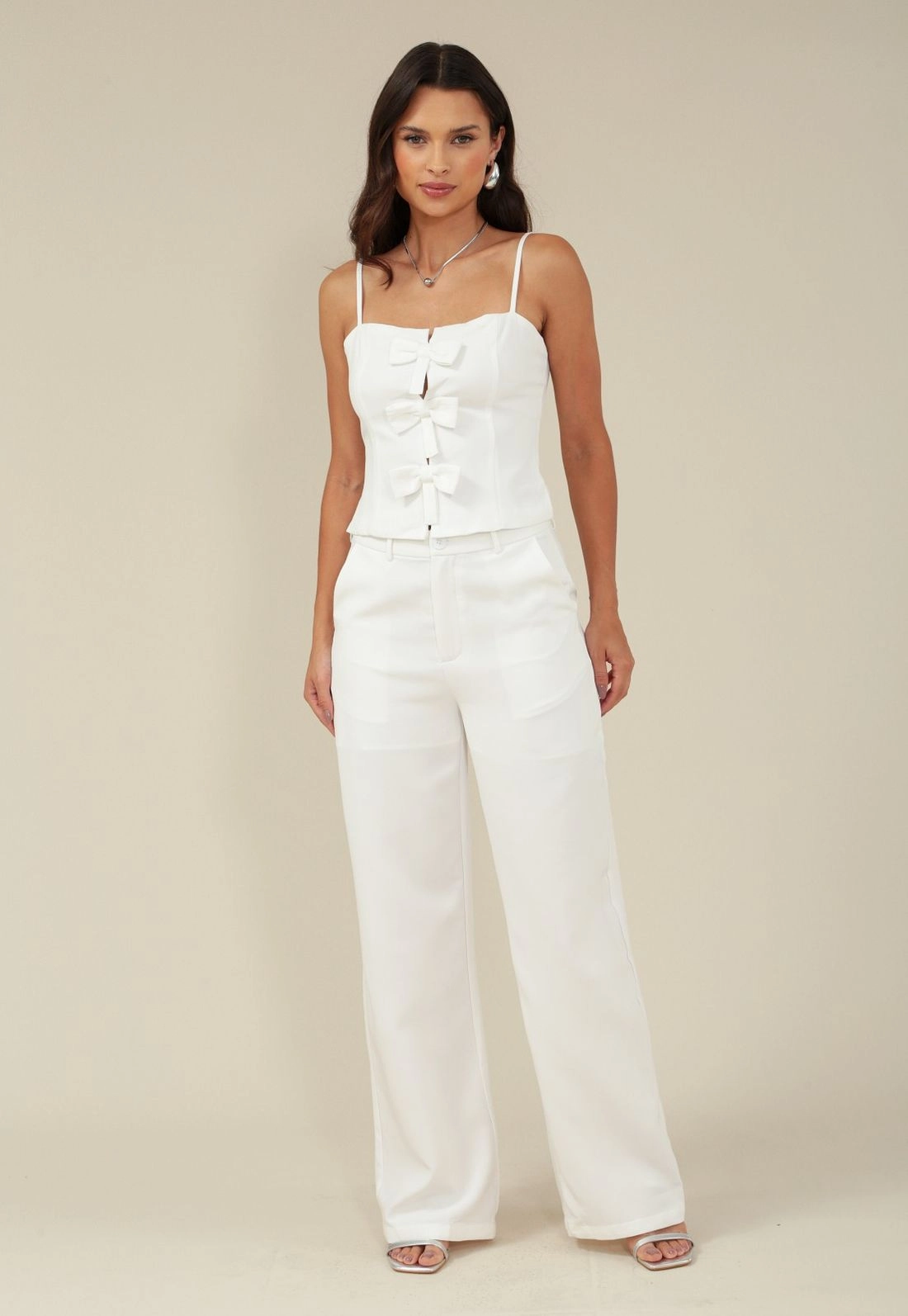 Blusa Com Alça E Laços Em Alfaiataria